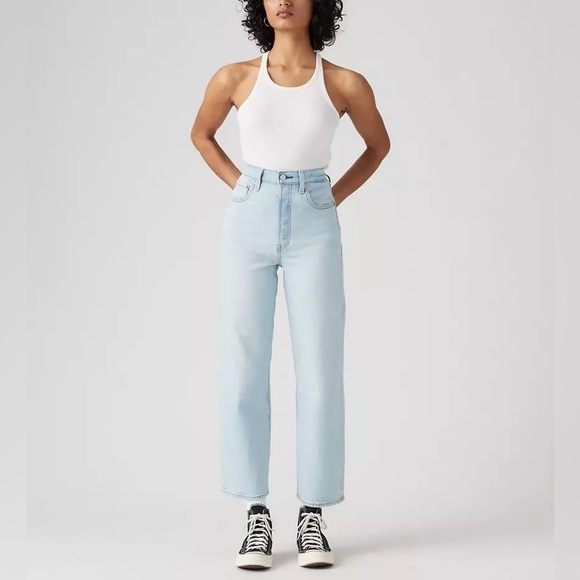 Levi’s Ribcage Straight Jeans - Picture 2 of 10